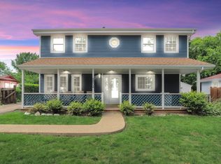 2604 Kirchoff Rd, Rolling Meadows, IL 60008