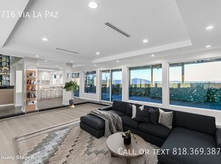 1716 Via La Paz, Burbank, CA 91501