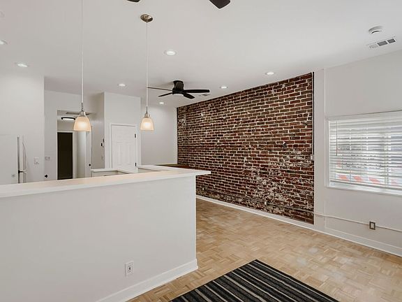 4th image of 4105-4111 N Utica St