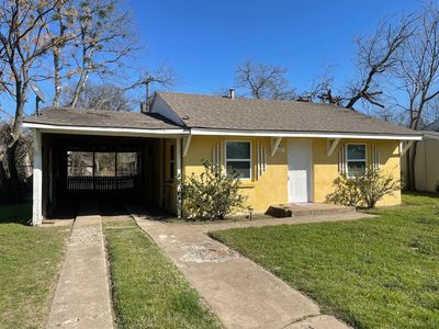 425 S Redford Ln, White Settlement, TX, 76108
