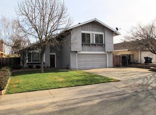 2412 Rio Bravo Cir, Sacramento, CA 95826