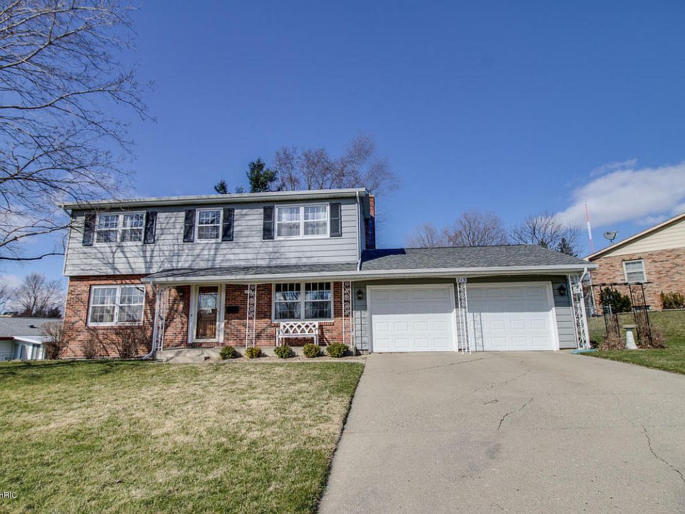 1st image of 213 Tree Haven Ln