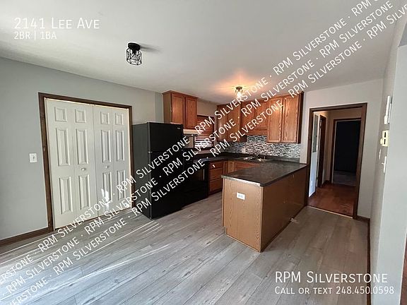 2nd image of 2141 Lee Ave