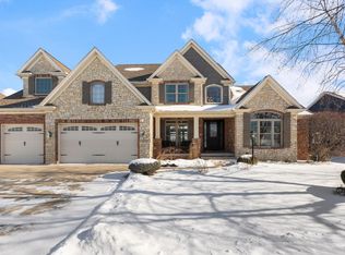 1612 Sandcherry Ct, Champaign, IL 61822