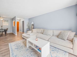 159 Bittersweet Ln APT 105, Randolph, MA 02368