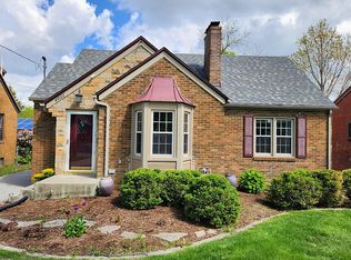 4011 Fagen Dr, Des Moines, IA 50310