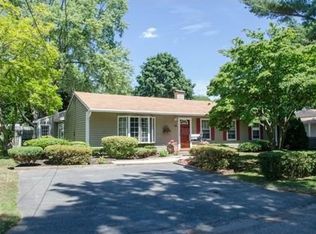 13 Dornell Rd, Ipswich, MA 01938