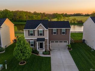1186 Shannon Ln, Xenia, OH 45385