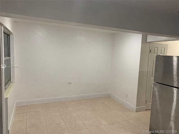 2nd image of 511 NW 133rd St APT 3