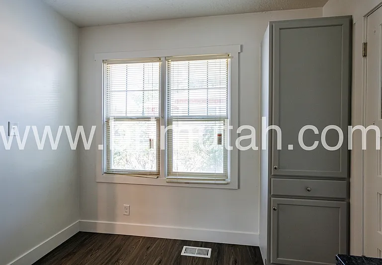 1189 S 1100 E — Photo 5