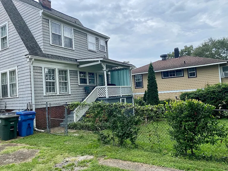 4118 Alabama Ave — Photo 2