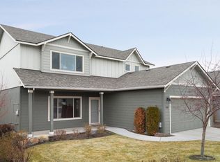 948 SW 26th Ln, Redmond, OR 97756