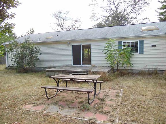 3rd image of 1516 Forton Dr