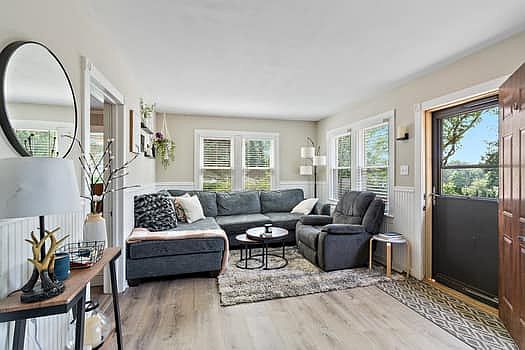 3rd image of 8409 Balder Dr