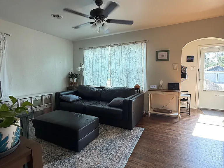 3314 Dillon Ave #1 — Photo 3