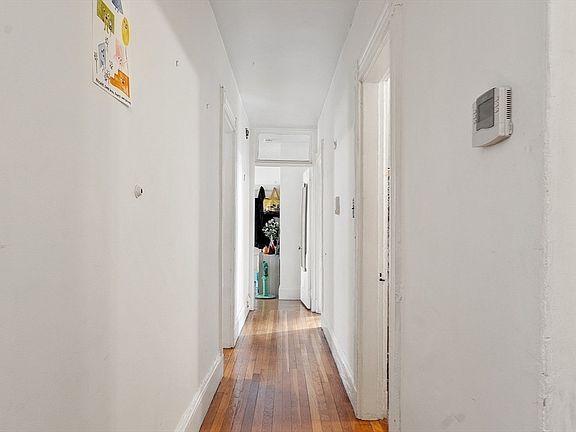 3rd image of 182 Harvard St #8