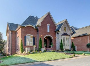 334 Peartree Dr, Clarksville, TN 37043