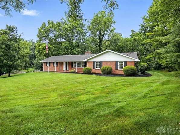 5558 Folkestone Dr, Dayton, OH 45459