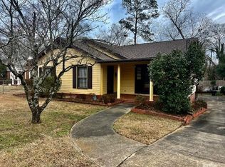 515 N White St, Carrollton, GA 30117