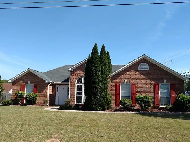 17 Katie Dr photo 1