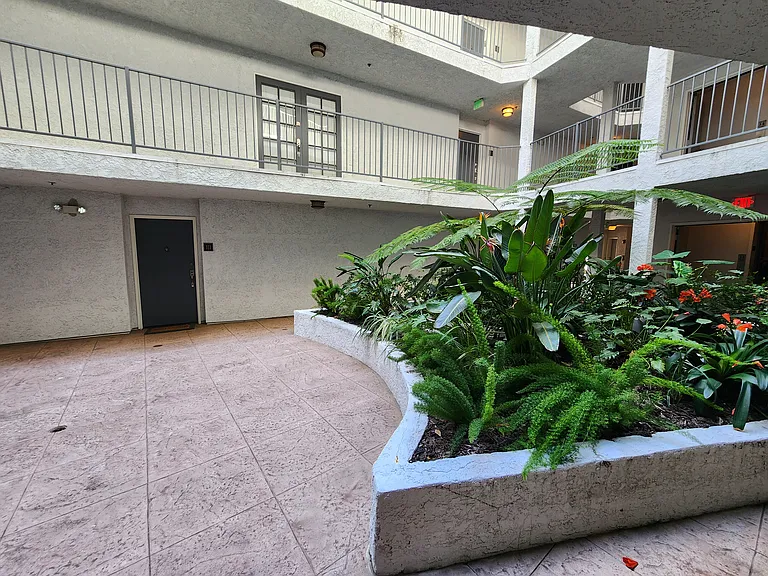 4401 Sepulveda Blvd #111 — Photo 62