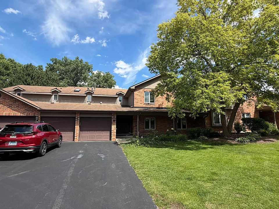 986 West Ct #A