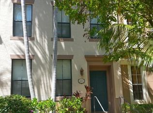 664 Fern St, West Palm Beach, FL 33401