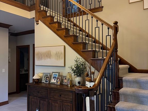 4th image of 5657 Oakwood Cir