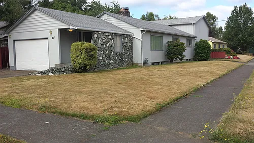 1905 SE 89th Ave #B Photo 1