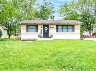 416 High Point Dr, Edwardsville, IL 62025