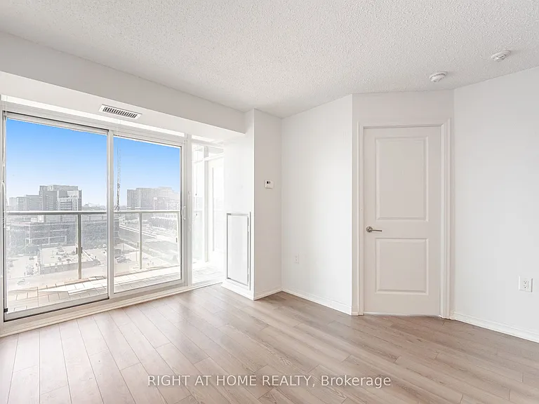 125 Western Battery Rd #1112 — Photo 16