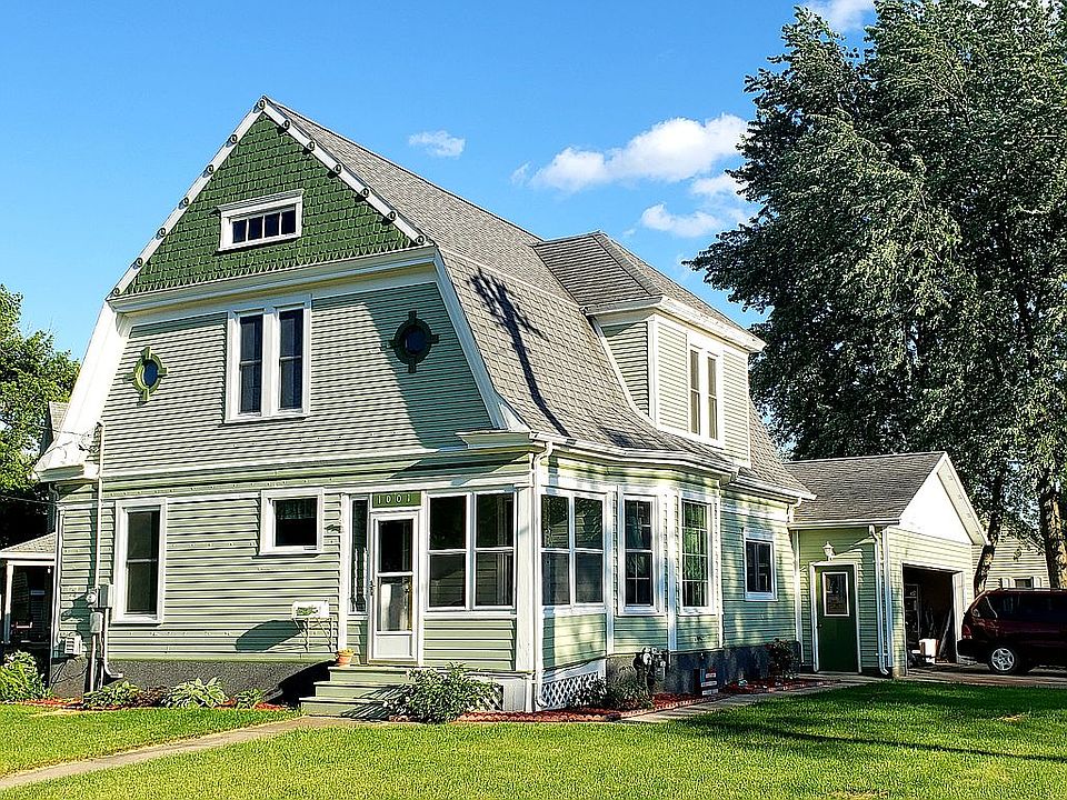 1st image of 1001 E Main St