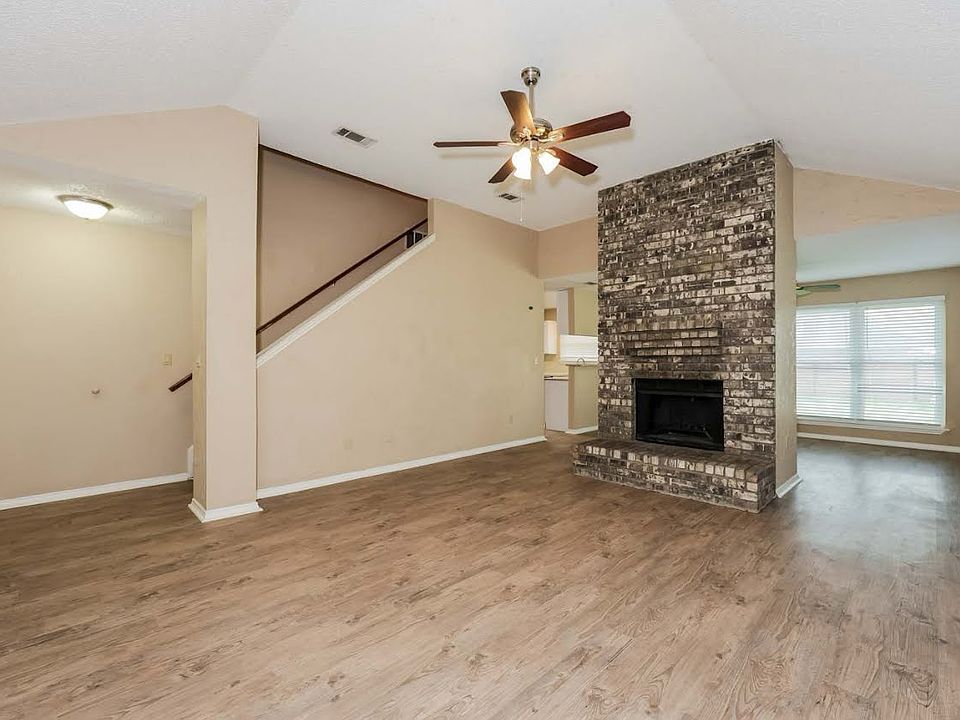 1st image of 8527 Pedernales Trl #1
