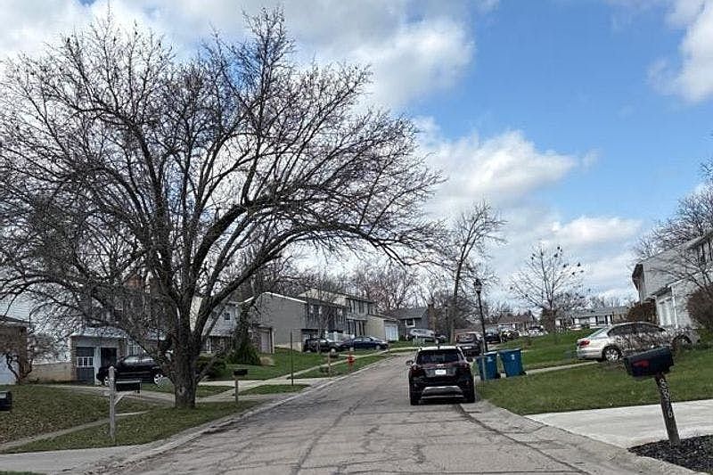 2nd image of 8906 Penfield Way