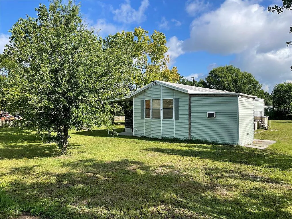 2 bed, 2.0 bath, 966 sqft, $1,495 — Photo 3