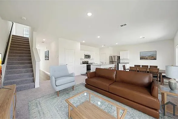 5730 Roadhouse Dr — Photo 7