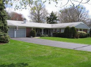 1 Flower Rd, Somerset, NJ 08873