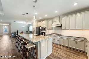 93 Felasco Way — Photo 9