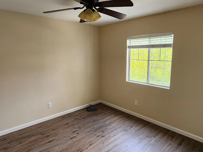 30067 Laurel Creek Dr — Photo 22