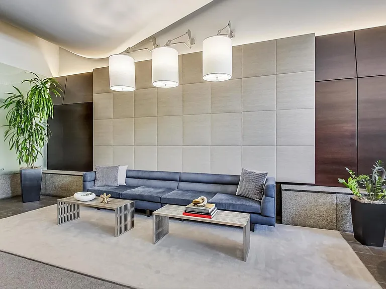 240 E Illinois St #1208 — Photo 19