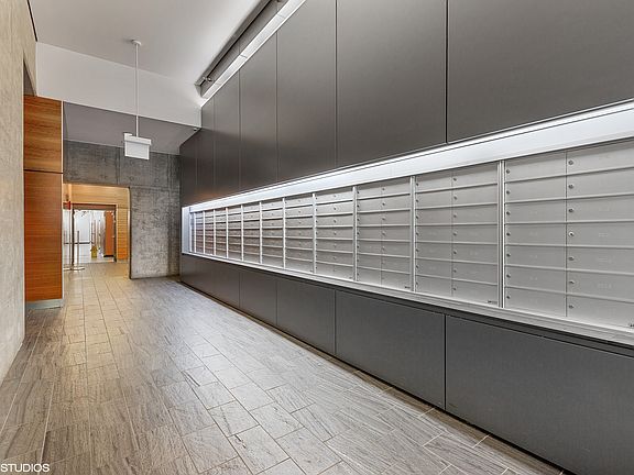 3rd image of 1720 S Michigan Ave APT 1118
