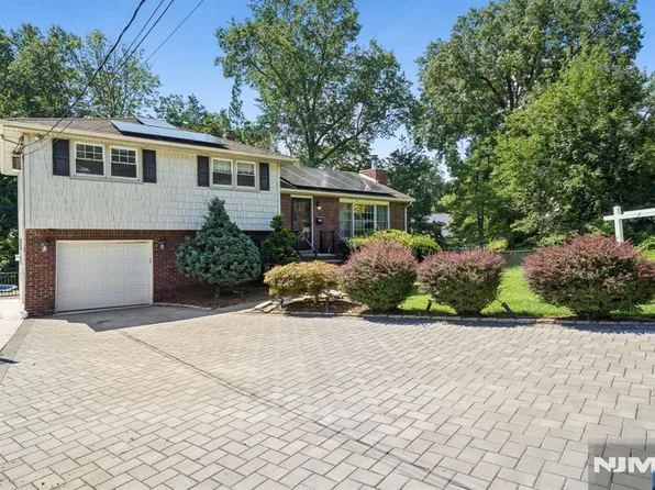 38 Serafin Place, Glen Rock, NJ 07452