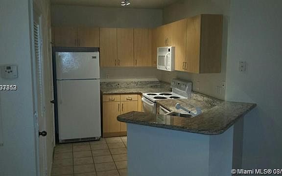 4th image of 1902 Belmont Pl #1902