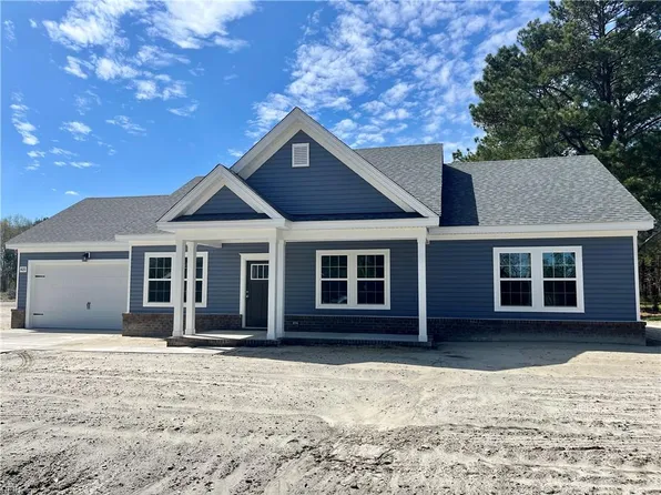 825 Parsonage St, Elizabeth City, NC 27909