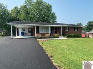 202 E 19th St, Benton, KY 42025