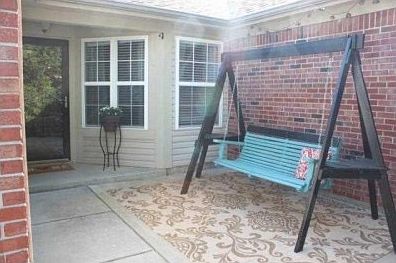 2nd image of 7133 Bracken Ln