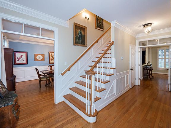 2nd image of 9001 Bromfield Ln