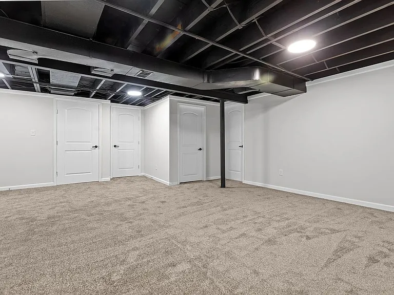 8015 Canton Ave — Photo 14
