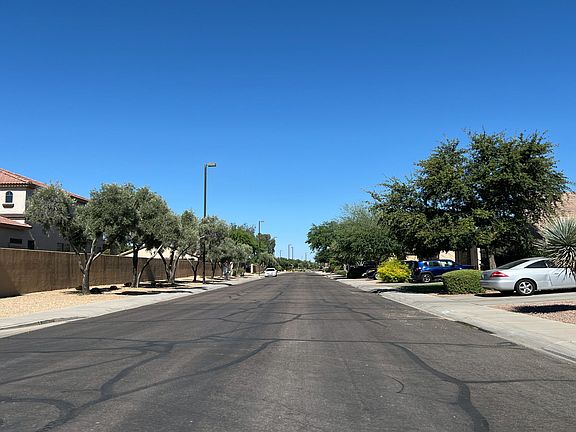 5th image of 2nd Lien 3410e Packard Dr