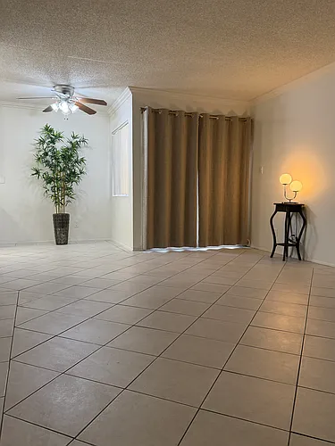 1001 Cherry Ave #205 Photo 1